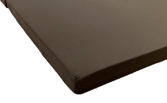 やさしくフィットする低反発マットレス