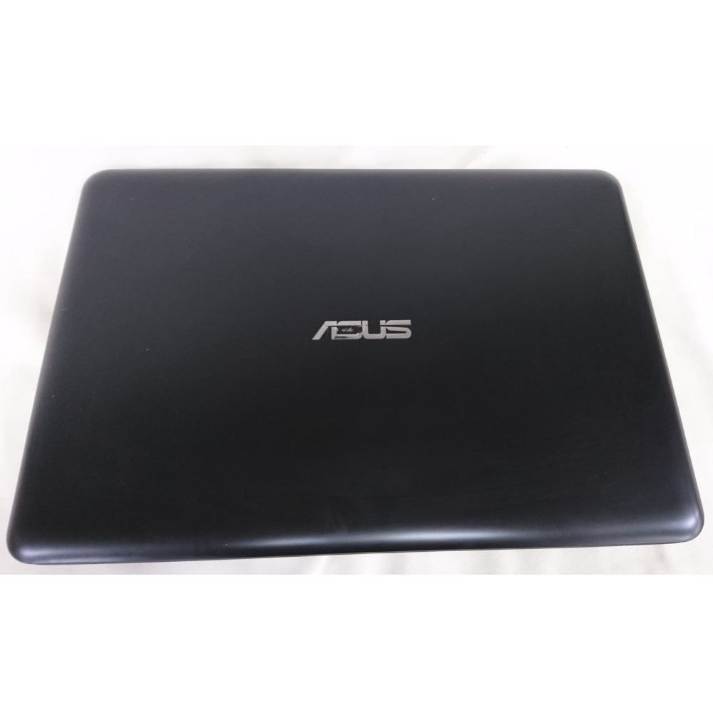 ASUS E402W ノートパソコン