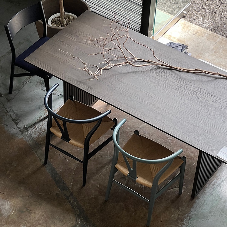 アリアケ ラティス テーブル