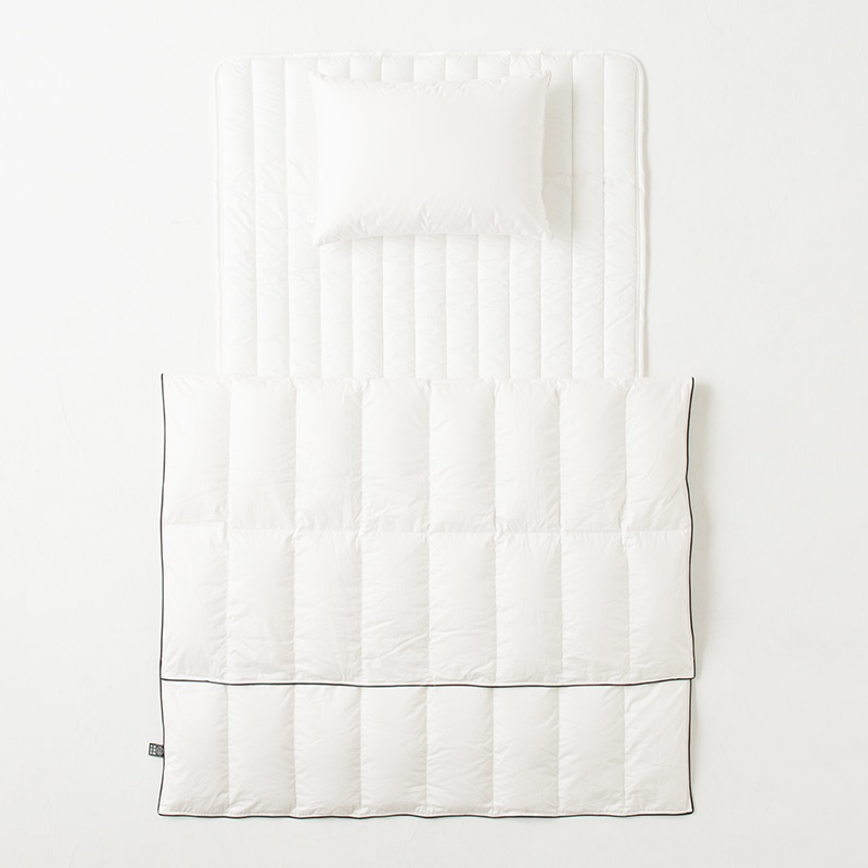ミニマルデザインの綿100％のベッドパッド