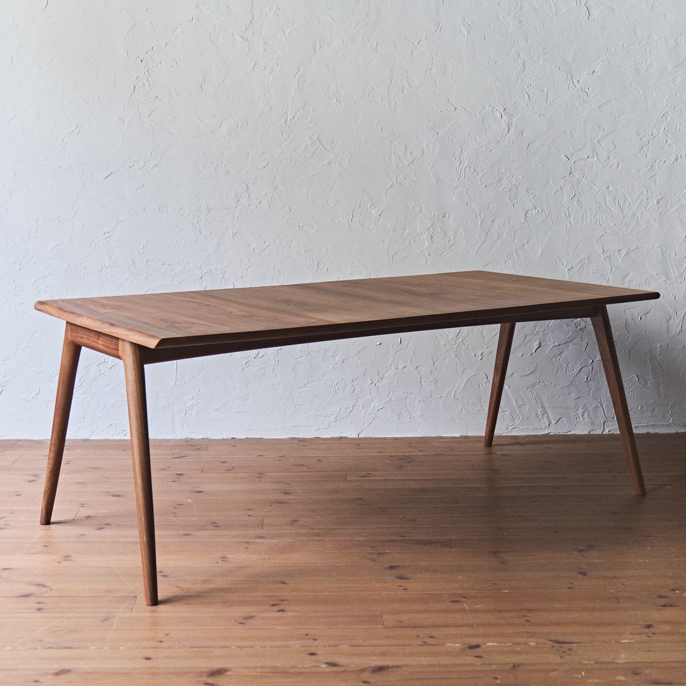 【Quick Delivery対象商品】ハープ ダイニング テーブル(ウォールナット　)